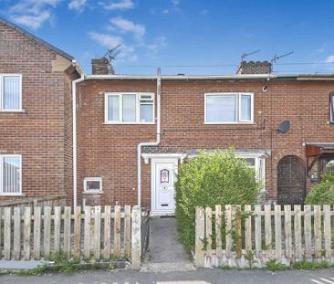 3 bedroom terraced house to rent - Photo 2