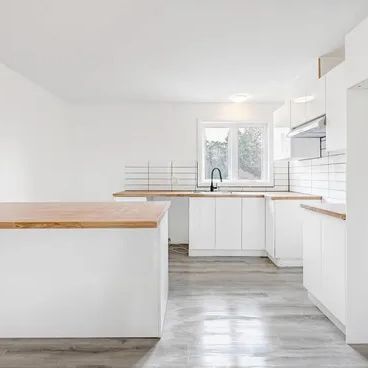 Plusieurs 5 1/2 à Partir De 1450$ - Photo 1