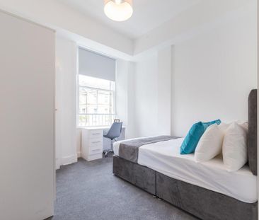 2 bedroom flat to rent - Photo 5