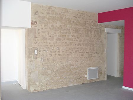 Location appartement 2 pièces, 73.47m², Fontenay-le-Comte - Photo 3