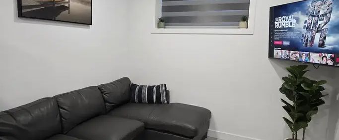 Newly furnished 2 bedroom basement suite for short term rentals | Edmonton - Photo 1