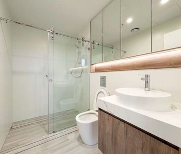 Brand-new luxury apartments in the heart of Gosford - Photo 2