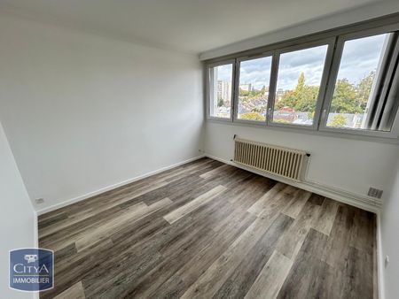 Location Appartement 4 pièces 78m² LE MANS 72000 - Photo 4