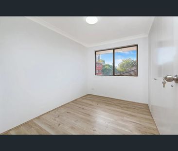 10/10 Early Street, Parramatta, NSW 2150 - Photo 4