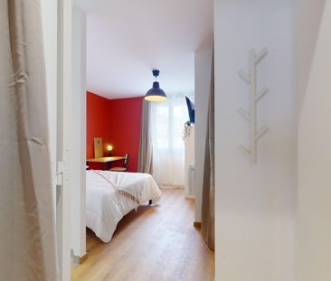 FOCH R Roommate 3 Bedrooms at Grenoble - Photo 6