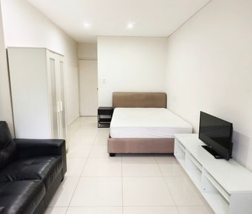 Wolli Creek - Photo 1