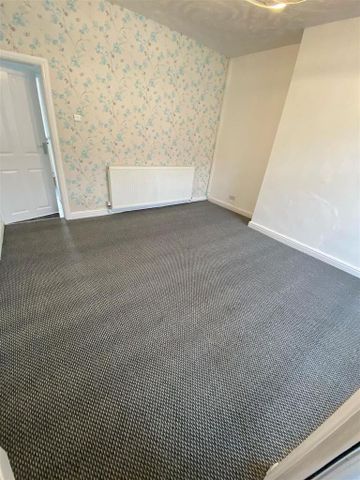 2 bedroom house to rent - Photo 3