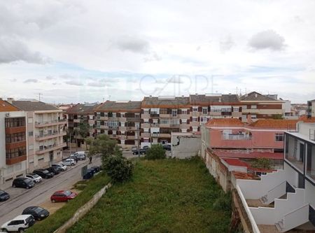 Amora, Setúbal Municipality - Photo 3