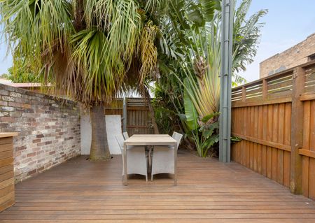 Idyllic Inner West Terrace Home - Photo 3