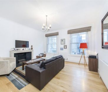 2 bedroom mews to rent - Photo 1