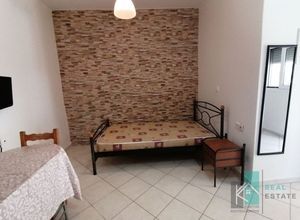 Studio/Γκαρσονιέρα για ενοικίαση - Λαμία - Photo 4