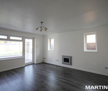 2 bedroom detached bungalow to rent - Photo 1