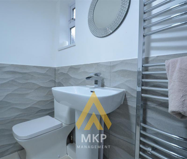 4 bedroom terraced house to rent - Photo 3