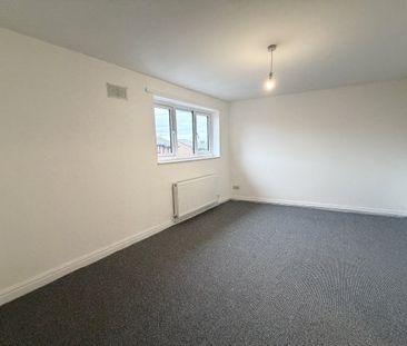 Chapel Court, St Helens, WA10 3DP - Photo 1