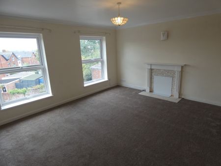 2 bed Apartment - To Let - Photo 2