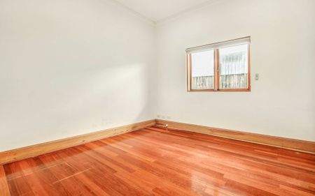 Beautiful Three Bedroom Home With Entertaining Area Plus Off Street Secure Parking in the Heart of Marrickville - Photo 3