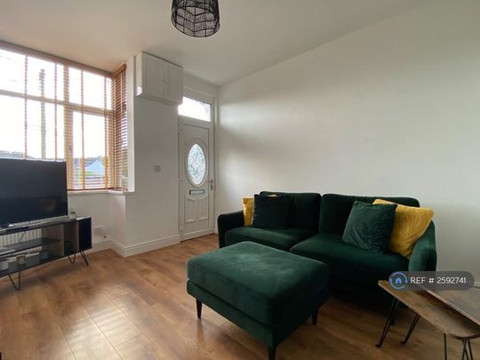 2 bedroom terraced house to rent - Photo 1