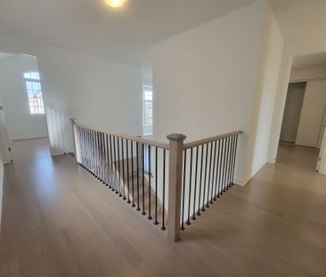 For Lease - 3422 Braeside Way, Pickering, Ontario - Photo 2