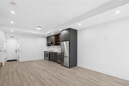 For Lease - 168 Everett Common, St. Catharines, Ontario - Photo 2