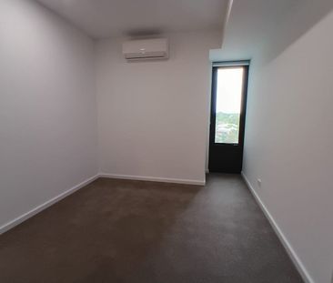 Modern Apartment Living in Prime Cannington Location - Photo 4