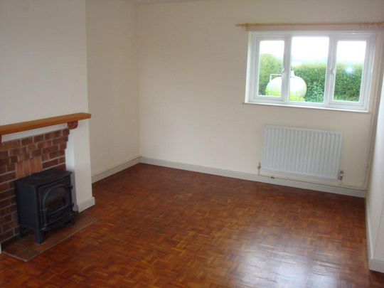 3 bedroom cottage to rent - Photo 1
