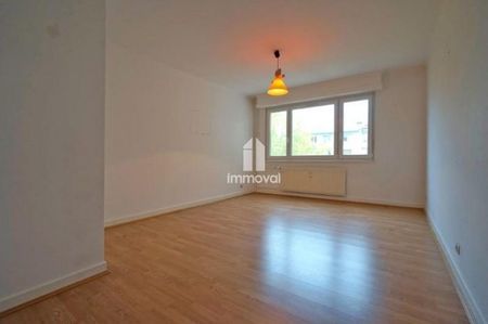 Location Appartement 4 pièces 105m² STRASBOURG 67000 - Photo 3