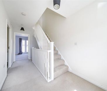 4 bedroom terraced house to rent - Photo 5