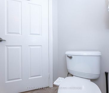 For Lease - 2325 Central Park Drive Unit# 611, Oakville, Ontario - Photo 4