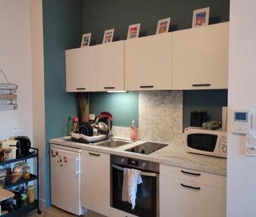 Location Appartement 1 pièce 29m² LA ROCHELLE 17000 - Photo 3