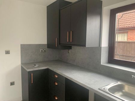 3 bedroom bungalow to rent - Photo 4