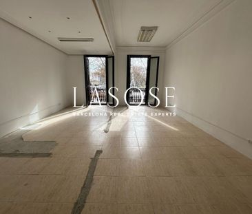 73m² Office to rent in El Gòtic, Barcelona - Photo 3