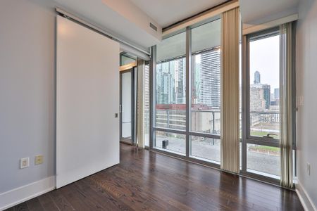 For Lease - 39 Queens Quay Unit# 903, Toronto, Ontario - Photo 5