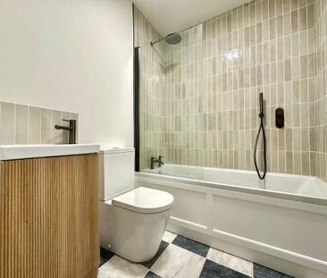 2 bedroom flat to rent - Photo 6
