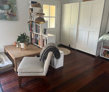 East Brisbane - Photo 1