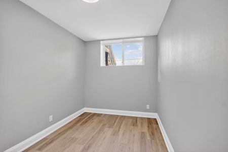 For Lease - 78 Burnett's Grove Circle Unit# B - Basement Unit, Barrhaven, Ontario - Photo 3