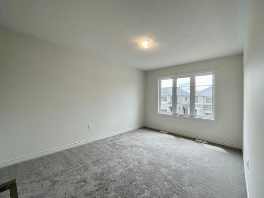 For Lease - 149 Shepherd Drive, Barrie, Ontario - Photo 1