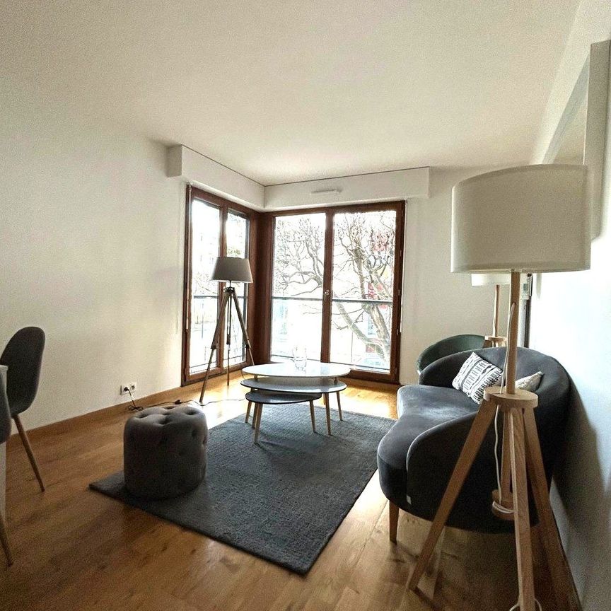 Location Appartement 2 pièces 45m² COURBEVOIE 92400 - Photo 1