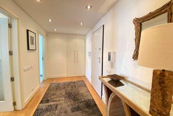 3 Bedroom Apartment with swimming pool, Benfica, Lisboa