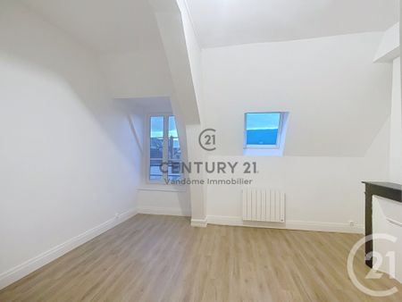 Location Appartement 1 pièce 27m² CREPY EN VALOIS 60800 - Photo 4