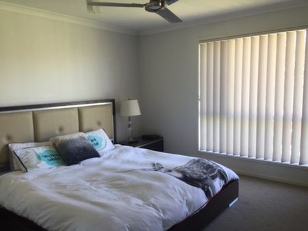 30 Leea Street, Sippy Downs QLD 4556 - House For Rent | Domain - Photo 2