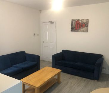 6 Bed Terraced House, Osmaston Street, NG7 - Photo 2