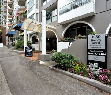 Pacific Terrace Apartments - Photo 1