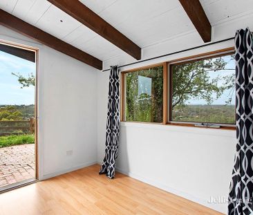 7 Murrays Place, Eltham North - Photo 2
