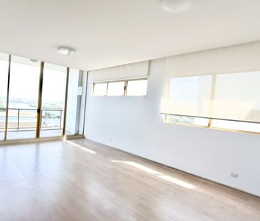 Top level apartment - Photo 1