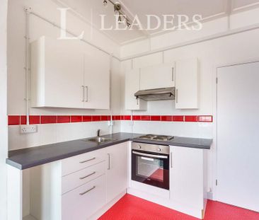 1 bedroom flat to rent - Photo 3