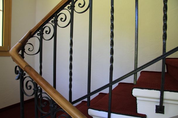 Magnifique 5.5 pièces de standing, en attique et en duplex avec grande terrasse à 360° et vue spectaculaire. - Photo 1