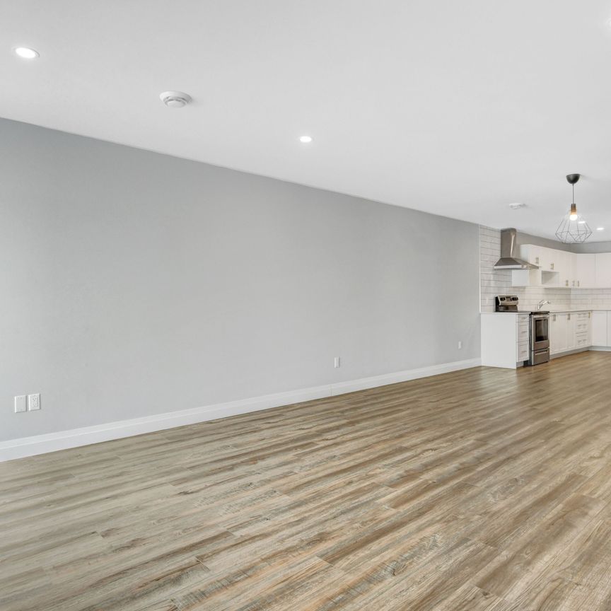 For Lease - 49 Adam Street Unit# A, The Nation, Ontario - Photo 1