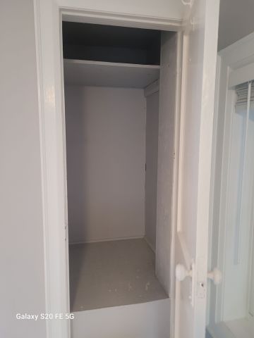 For Lease - 517 Runnymede Road, Toronto, Ontario - Photo 2