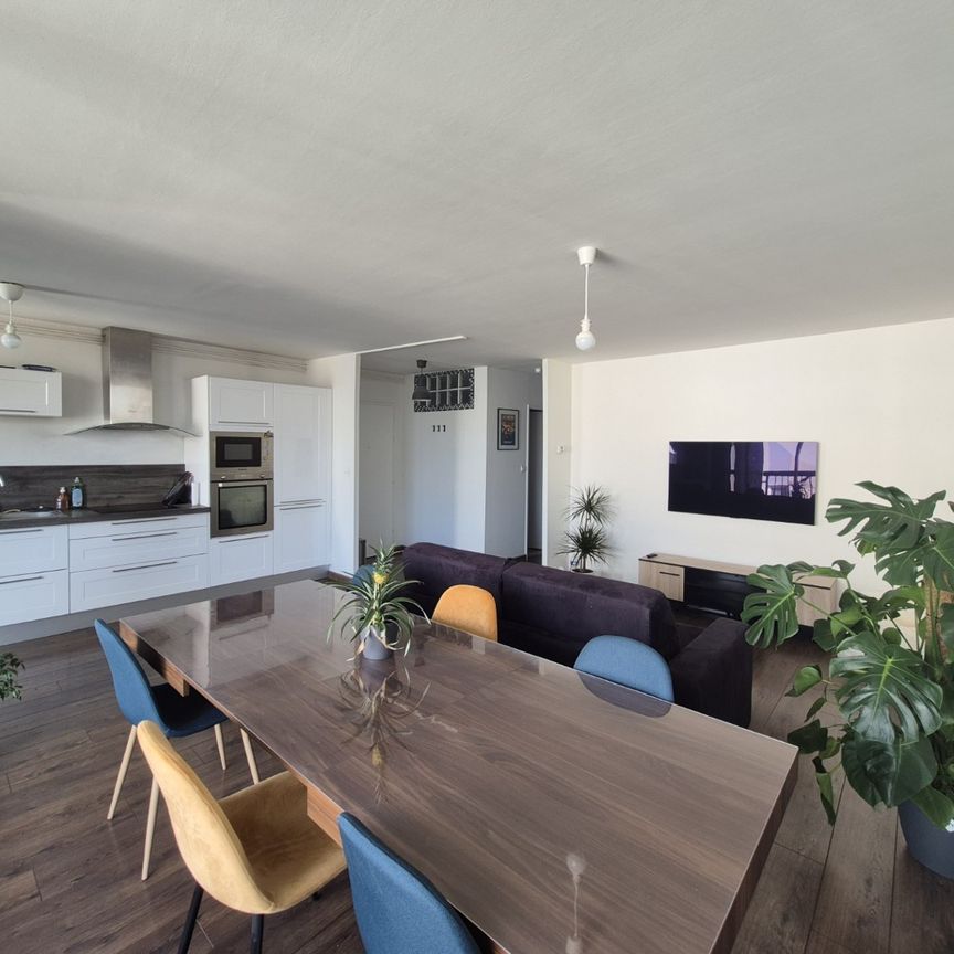 Location Appartement 3 pièces 73m² VILLENEUVE D ASCQ 59650 - Photo 1