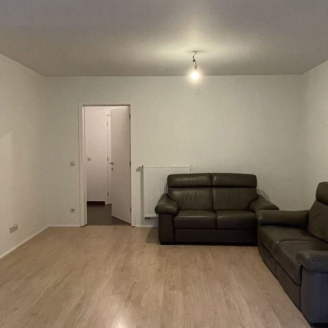 Appartement te huur in Mechelen-aan-de-Maas voor € 1.250 met 3 slaapkamers - Photo 1